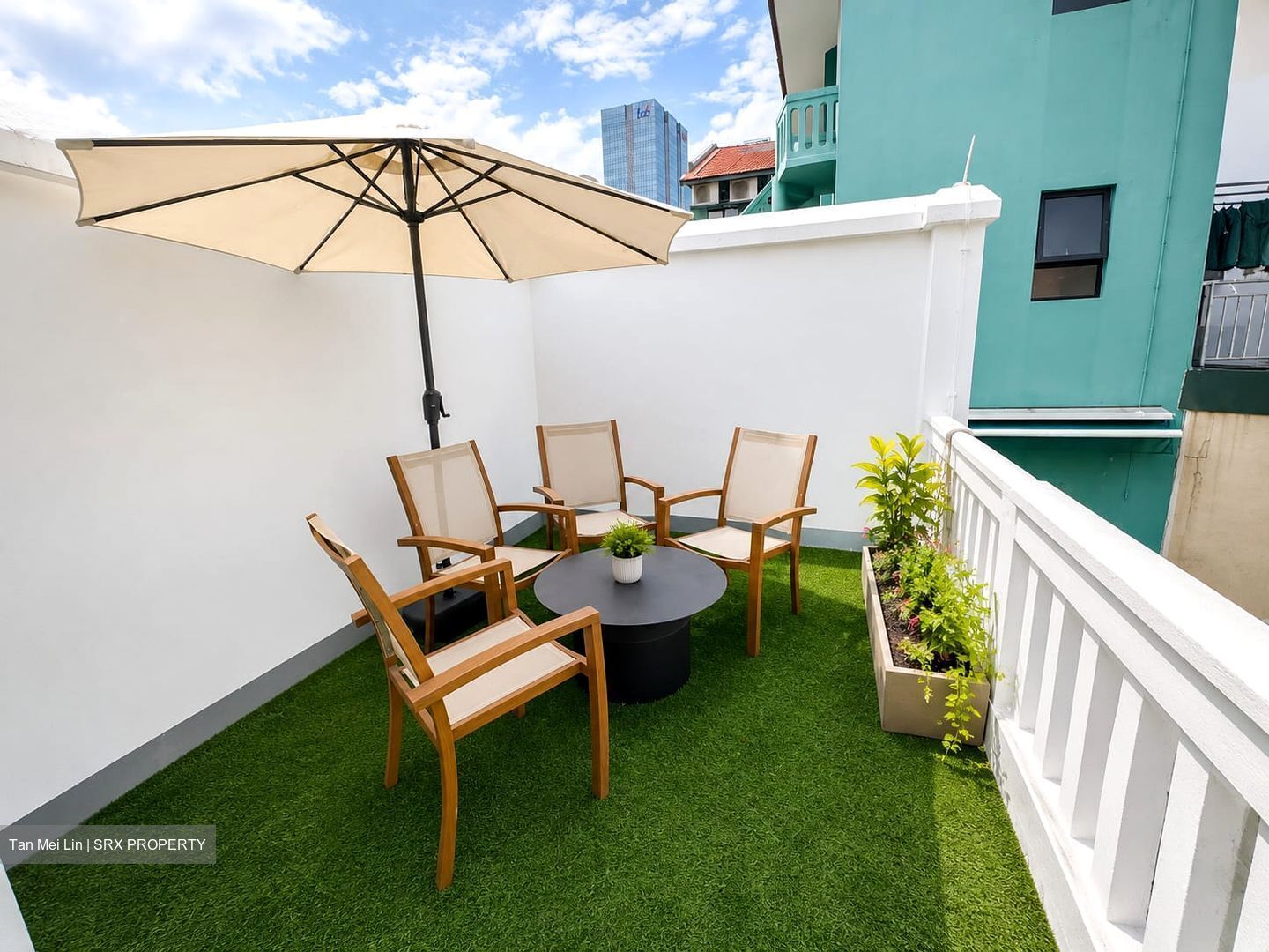 Hindoo Road (D8),  #597287981